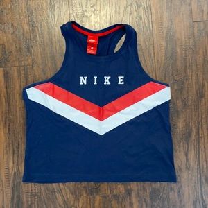 USA Nike crop